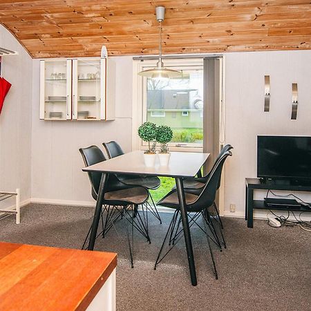 4 Person Holiday Home In Grindsted Tofterup Εξωτερικό φωτογραφία