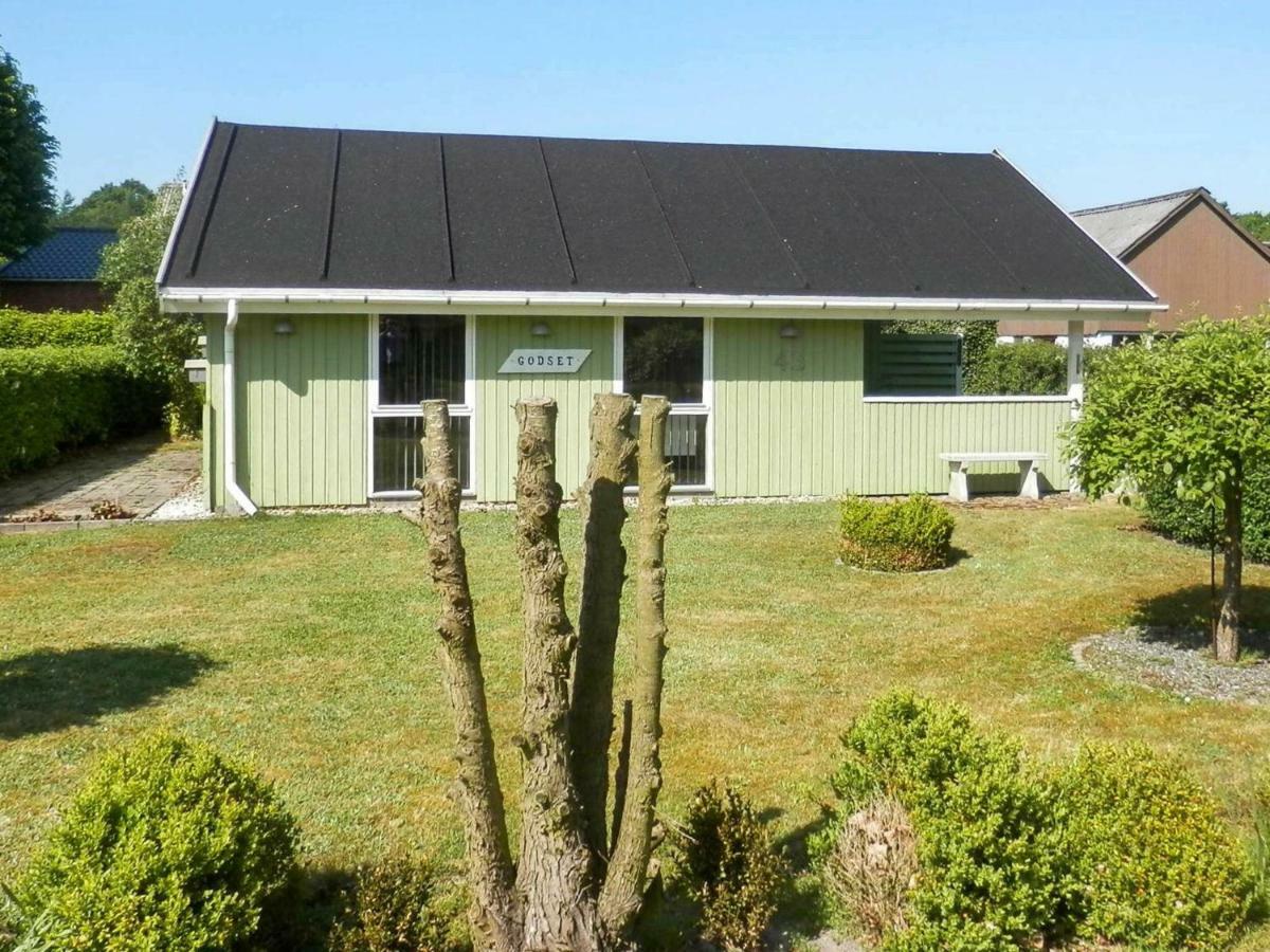 4 Person Holiday Home In Grindsted Tofterup Εξωτερικό φωτογραφία